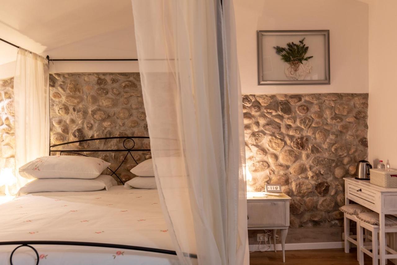 Gardabeds Adults Only Hotel Castelnuovo del Garda Exterior photo