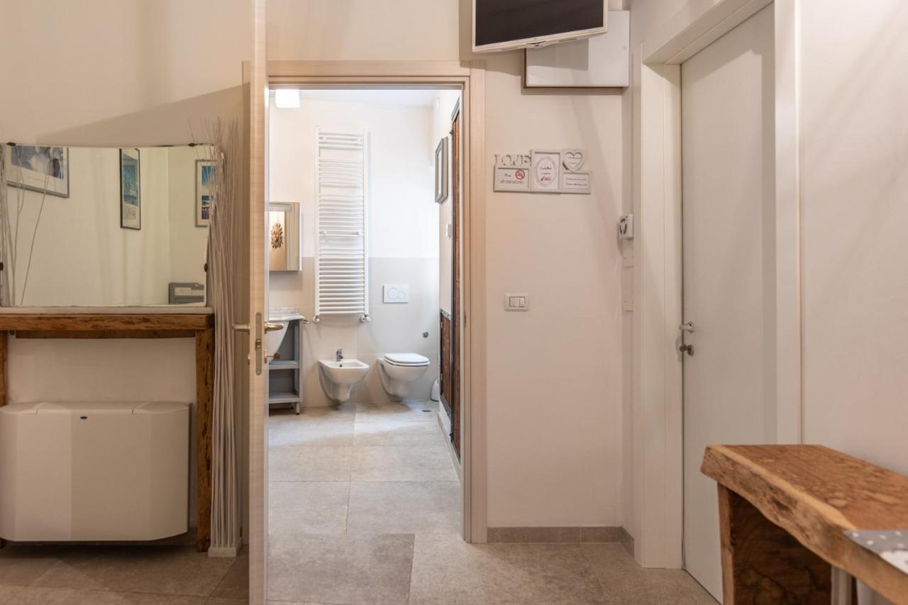 Gardabeds Adults Only Hotel Castelnuovo del Garda Exterior photo