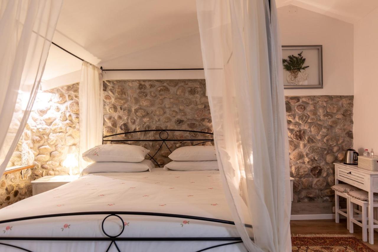Gardabeds Adults Only Hotel Castelnuovo del Garda Exterior photo