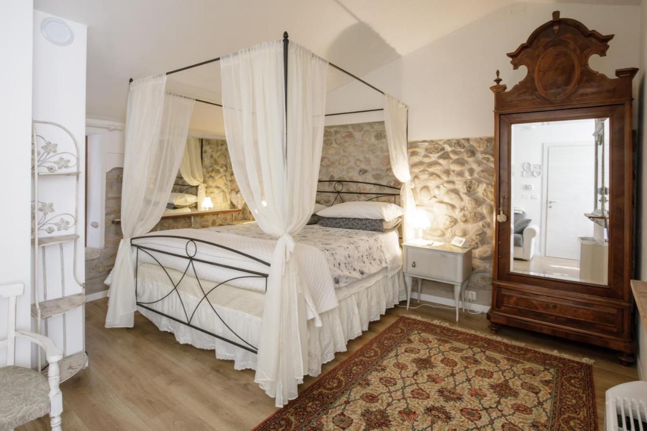 Gardabeds Adults Only Hotel Castelnuovo del Garda Exterior photo