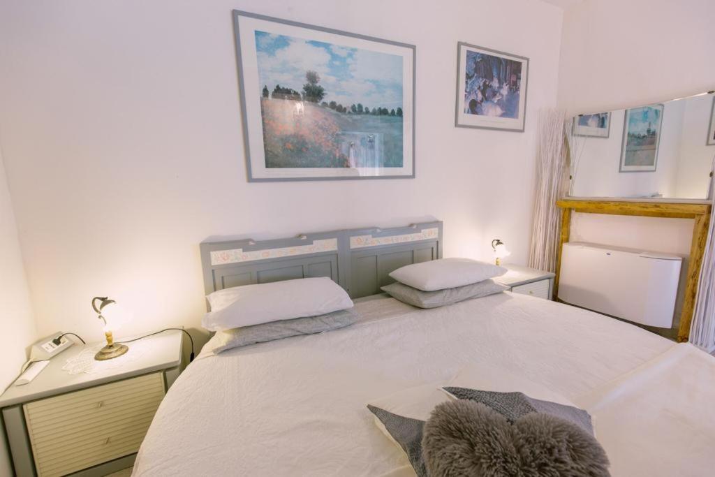 Gardabeds Adults Only Hotel Castelnuovo del Garda Exterior photo